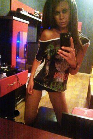 Janessa (26) from Pennsylvania | Discreet Casual Encounters