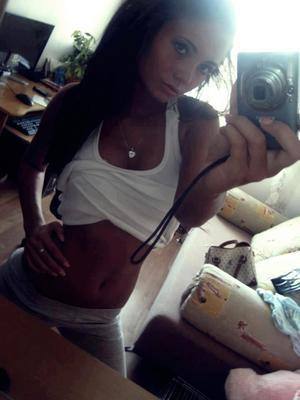 Ana (28) from New York | Discreet Casual Encounters