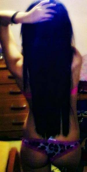 Ryann, 27 in Pennsylvania | Younger Adult Woman, Older Men