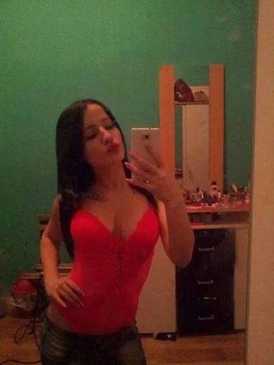 Meet Addyson (21) from New York | No-Strings Adult Dating
