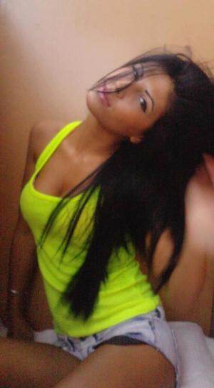 Photo of Alison (23) from Texas dating profile