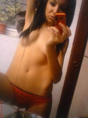 Marin (29), New York adult dating profile image