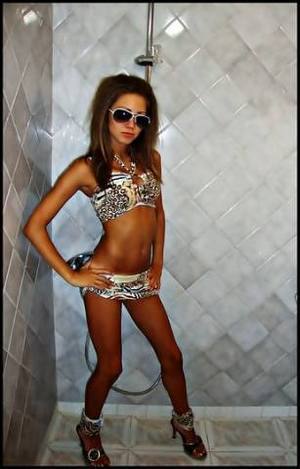 Local New York Profile: Yolanda (27) | Older Men Welcome