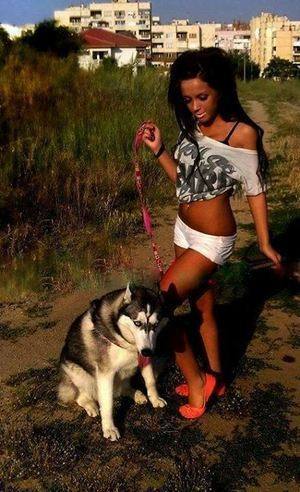 Charlotte, 26 from North Carolina | Older Men and Younger Women Dating