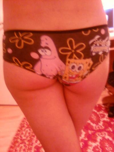 Aleigha (18) from Puerto Rico | Discreet Casual Encounters