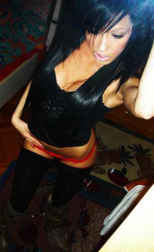 Norma (28) from New York | Private Casual Meetup Profile
