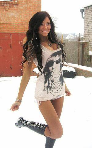 Local Pennsylvania Profile: Yvonne (20) | Older Men Welcome