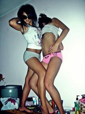 Sylvia, 19, Hawaii | Nearby Adult Singles