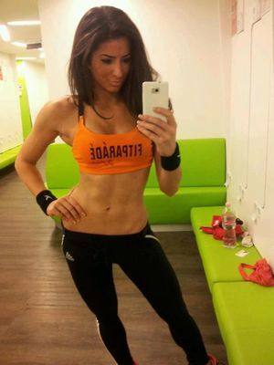 Dara, 22, British Colombia | Nearby Adult Singles