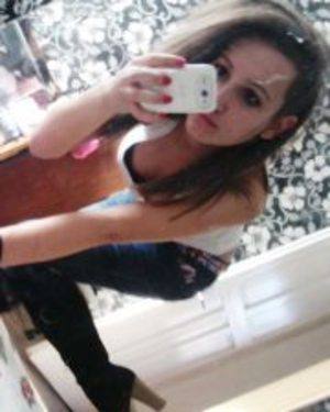 Bianca, 20, Ontario | Nearby Adult Singles