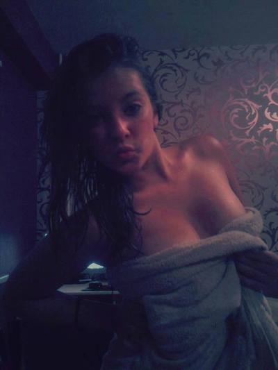 Meet Ana (26) from British Colombia | Local Dating Profile