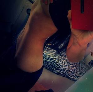 Meet Talia (26) from North Dakota | Local Dating Profile