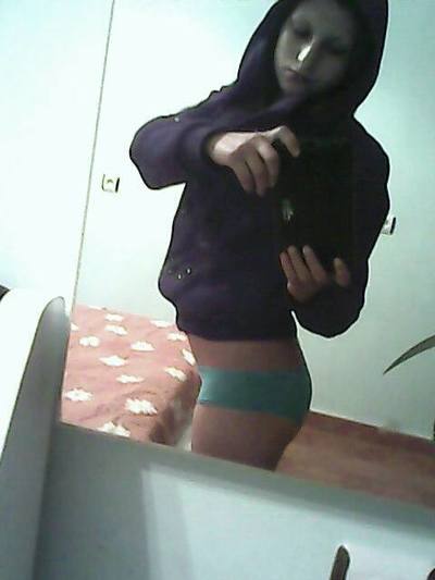 Meet Lailah (21) from Alaska | Local Dating Profile