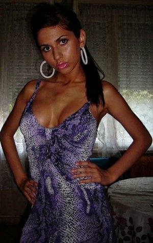 Meet Maryam (20) from British Colombia | Local Dating Profile