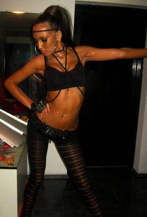 Laila (23) in Kentucky | Local Adult Woman