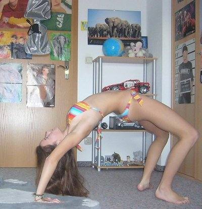 Krysta (19) in West Virginia | Local Adult Woman