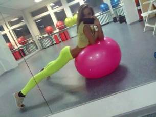 Evelyn, 21, profile image for South Dakota dating page