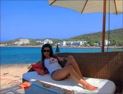 Kourtney, 27, British Colombia | Nearby Adult Singles