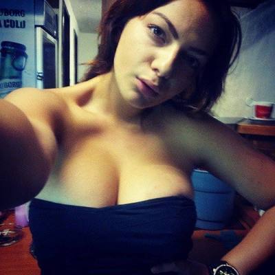 Chat with Scarlett (23) | Michigan Local Women