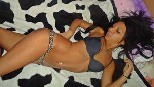 Meet Destinee (27) from Ontario | Local Dating Profile