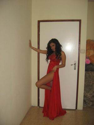 Asia, 19, casual dating profile photo in Ontario