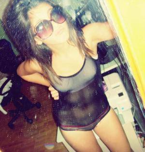 Chat with Alexandra (19) | Montana Local Women