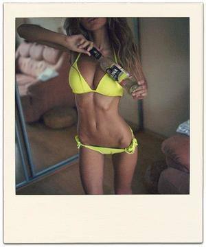 Meet Macy (28) from British Colombia | Local Dating Profile