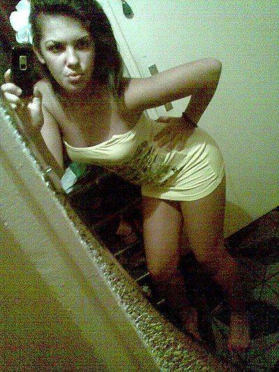 Kayla (23) in Texas | Local Adult Woman