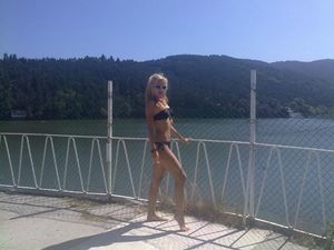Brenda is a cheater looking for a guy like you!