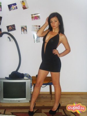 Looking for local cheaters? Take Kyleigh from California home with you