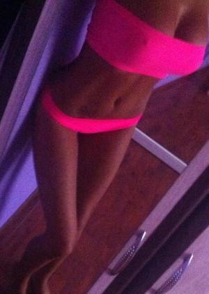 Looking for girls down to fuck? Jacklyn from California is your girl