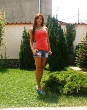 Alena from Arizona is looking for adult webcam chat