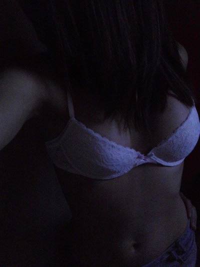 Nicholle from  is looking for adult webcam chat