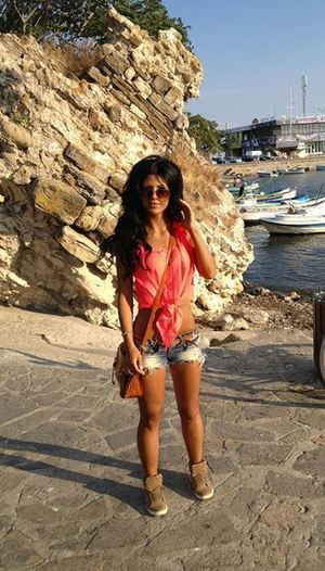 Escorts like Dominique are down to fuck you now!