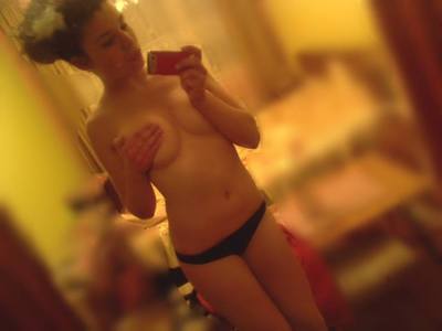 Looking for local cheaters? Take Annabella from Arizona home with you