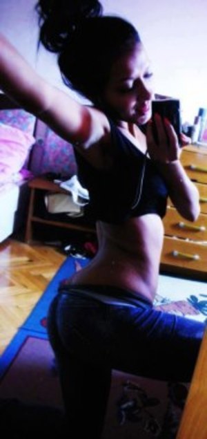 Nadine is a cheater looking for a guy like you!