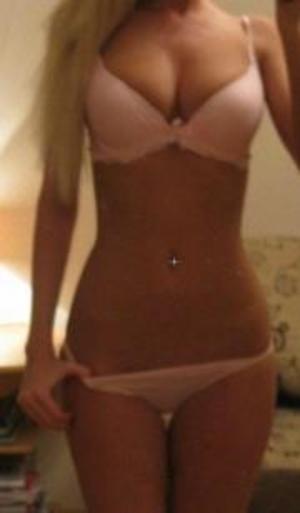 Escorts like Jill are down to fuck you now!