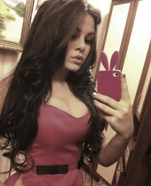 Meet local singles like Annette from California who want to fuck tonight