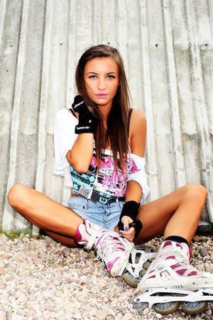 Meet local singles like Lilianna from California who want to fuck tonight