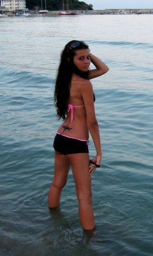 Meet local singles like Brylee from Louisiana who want to fuck tonight