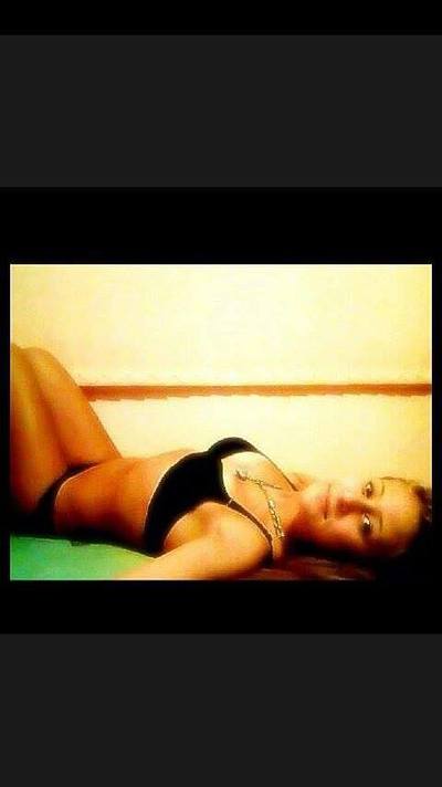 Tashina from Mcloud, Oklahoma is looking for adult webcam chat