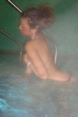 Meet local singles like Karissa from Washington who want to fuck tonight