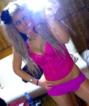 Micaela from  is interested in nsa sex with a nice, young man