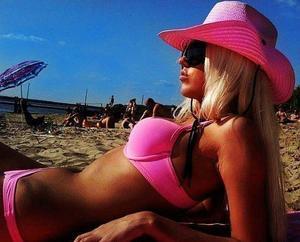 Looking for local cheaters? Take Maria from South Carolina home with you