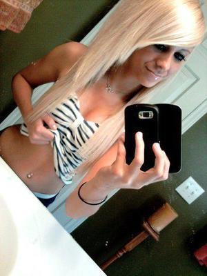 Escorts like Alice are down to fuck you now!