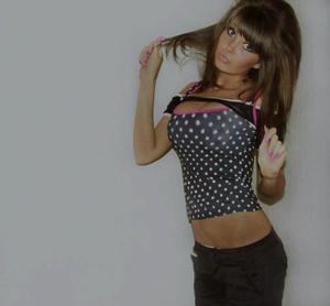 Lacey from Wisconsin is looking for adult webcam chat