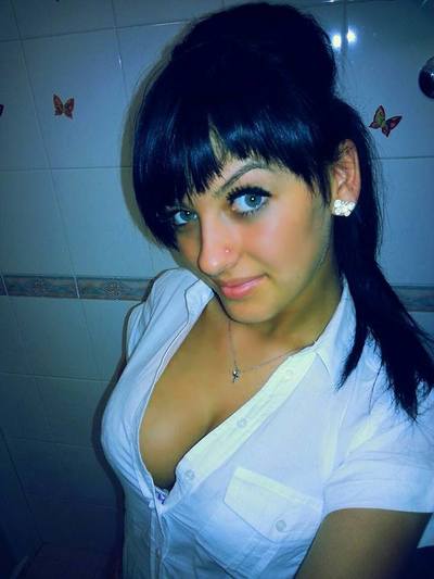 Zoe from Washington is interested in nsa sex with a nice, young man
