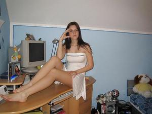 Becky from West Virginia is looking for adult webcam chat