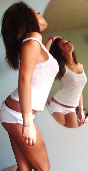 Gina from West Virginia is interested in nsa sex with a nice, young man