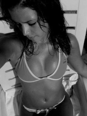 Escorts like Karen are down to fuck you now!